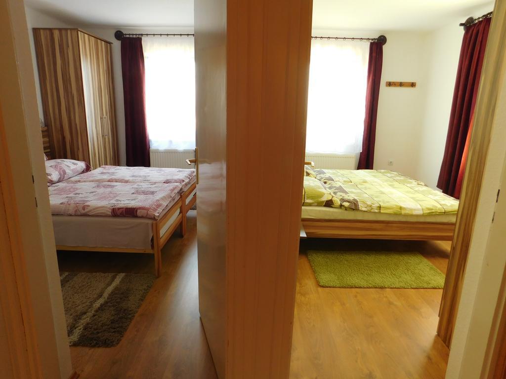 Xxl Apartman ザラカロシュ エクステリア 写真
