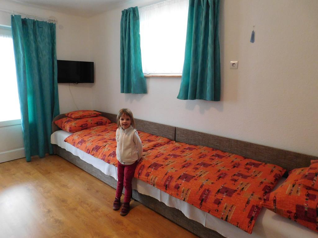 Xxl Apartman ザラカロシュ エクステリア 写真