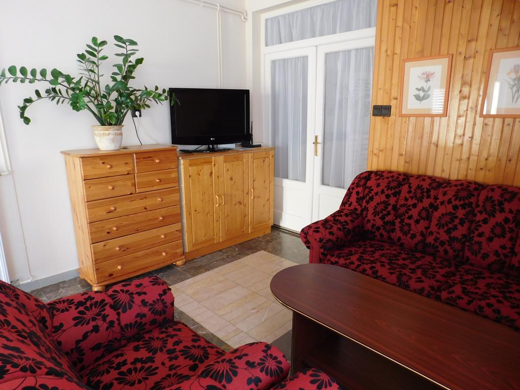 Xxl Apartman ザラカロシュ エクステリア 写真