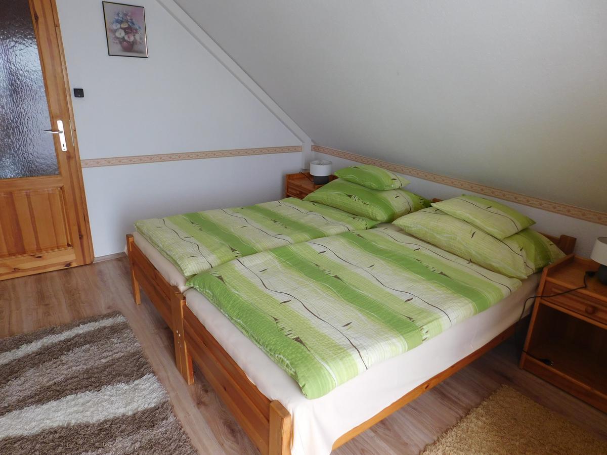 Xxl Apartman ザラカロシュ エクステリア 写真